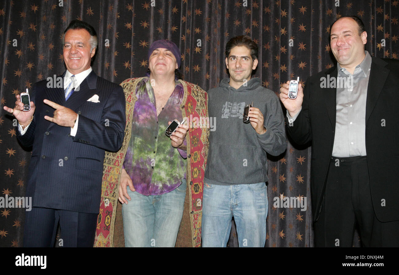 James gandolfini michael imperioli from fotografías e imágenes de alta