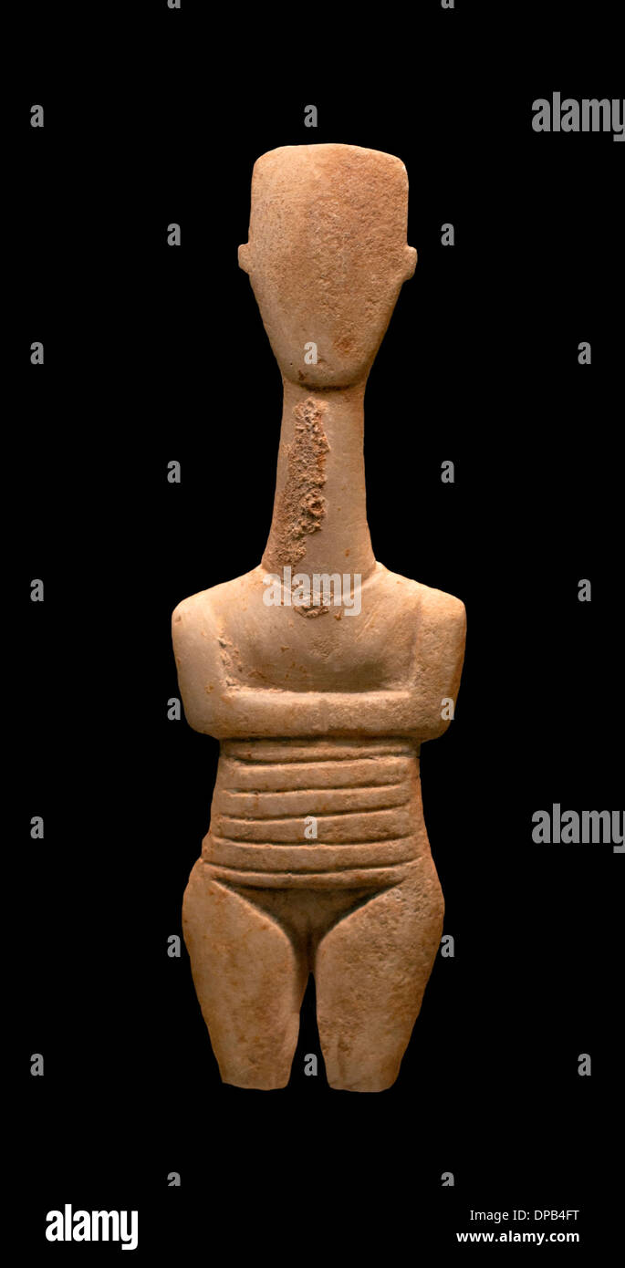 Dieron nacimiento a las arrugas la fertilidad se indica simbólicamente. Una excepción entre el ídolo de las Cícladas Grecia griego de 3000 A.C. Foto de stock