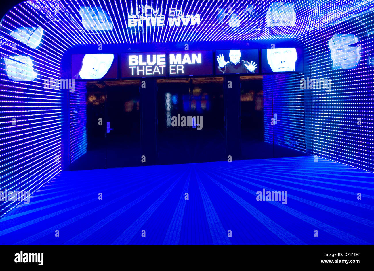 Blue Man Teatro Luxor Las Vegas Nevada EE.UU Foto de stock
