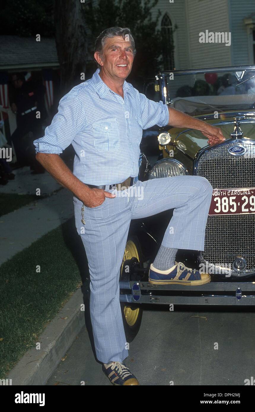 Abril 18, 2006 - Hollywood, California, EE.UU. - Andy Griffith 1978.# 10507.PHOTTO POR (Crédito de la Imagen: © Phil Roach/Globe Photos/ZUMAPRESS.com) Foto de stock