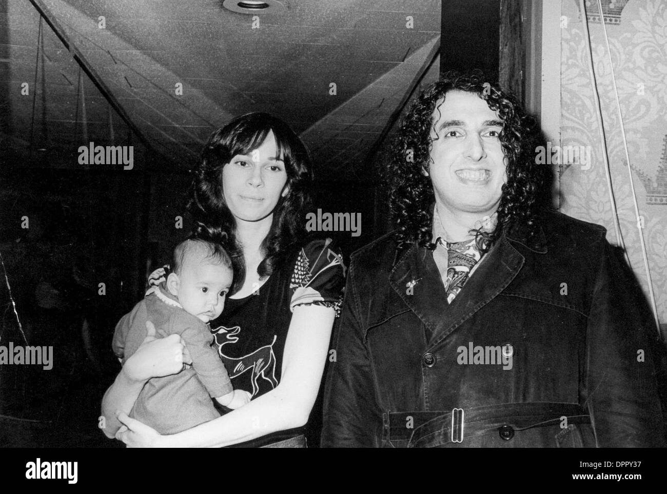 El 21 de septiembre, 2006 TINY TIM CON SU ESPOSA MISS VICKI BUDINGER