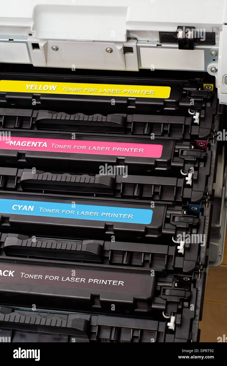 Los cartuchos de tóner para impresoras láser color Fotografía de stock -  Alamy