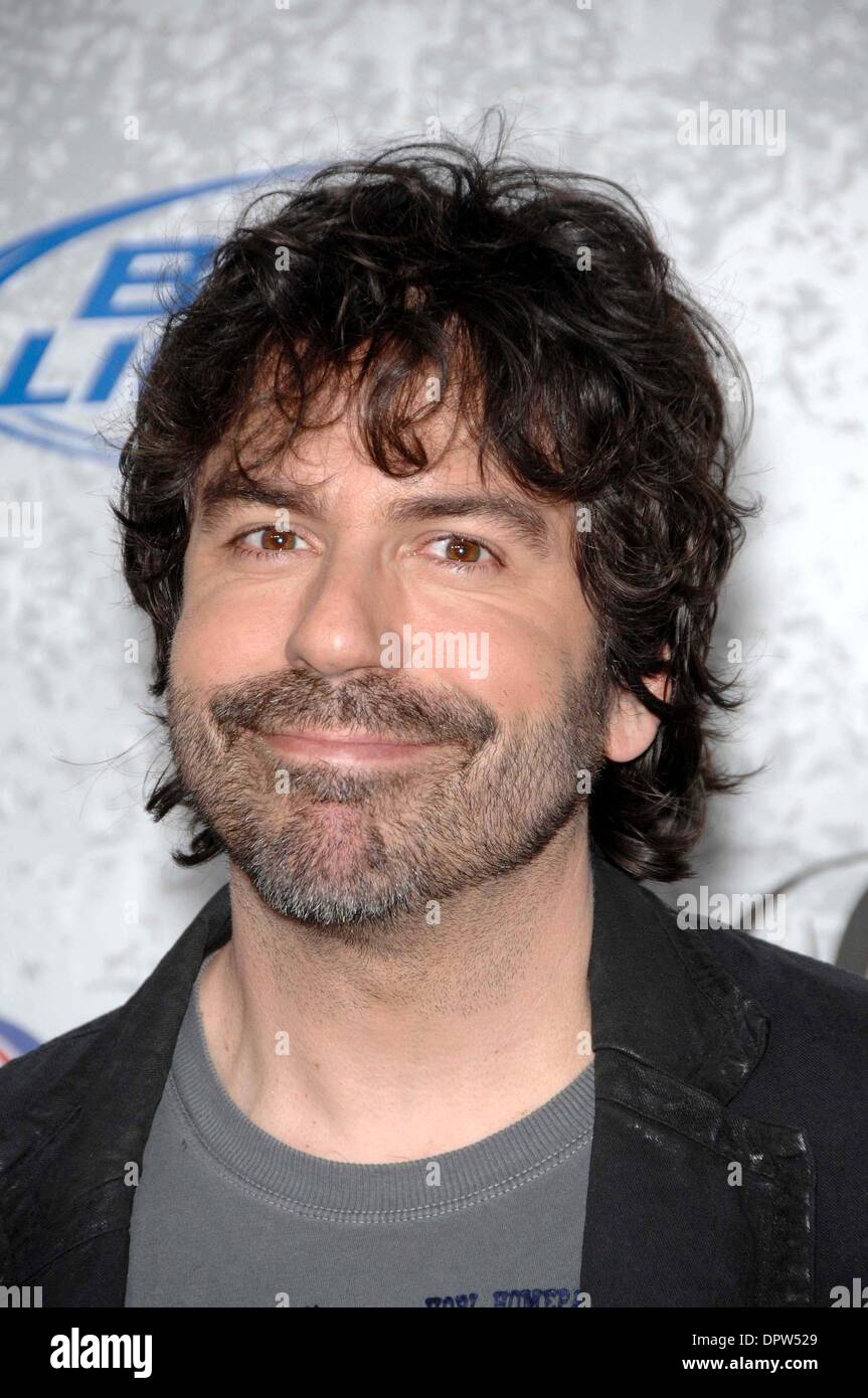 Greg giraldo fotografías e imágenes de alta resolución Alamy