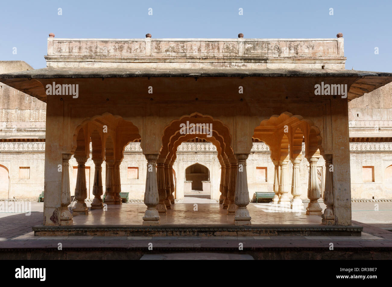 El Queen's Patio en Fuerte Amber, Jaipur, Rajasthan, India Foto de stock