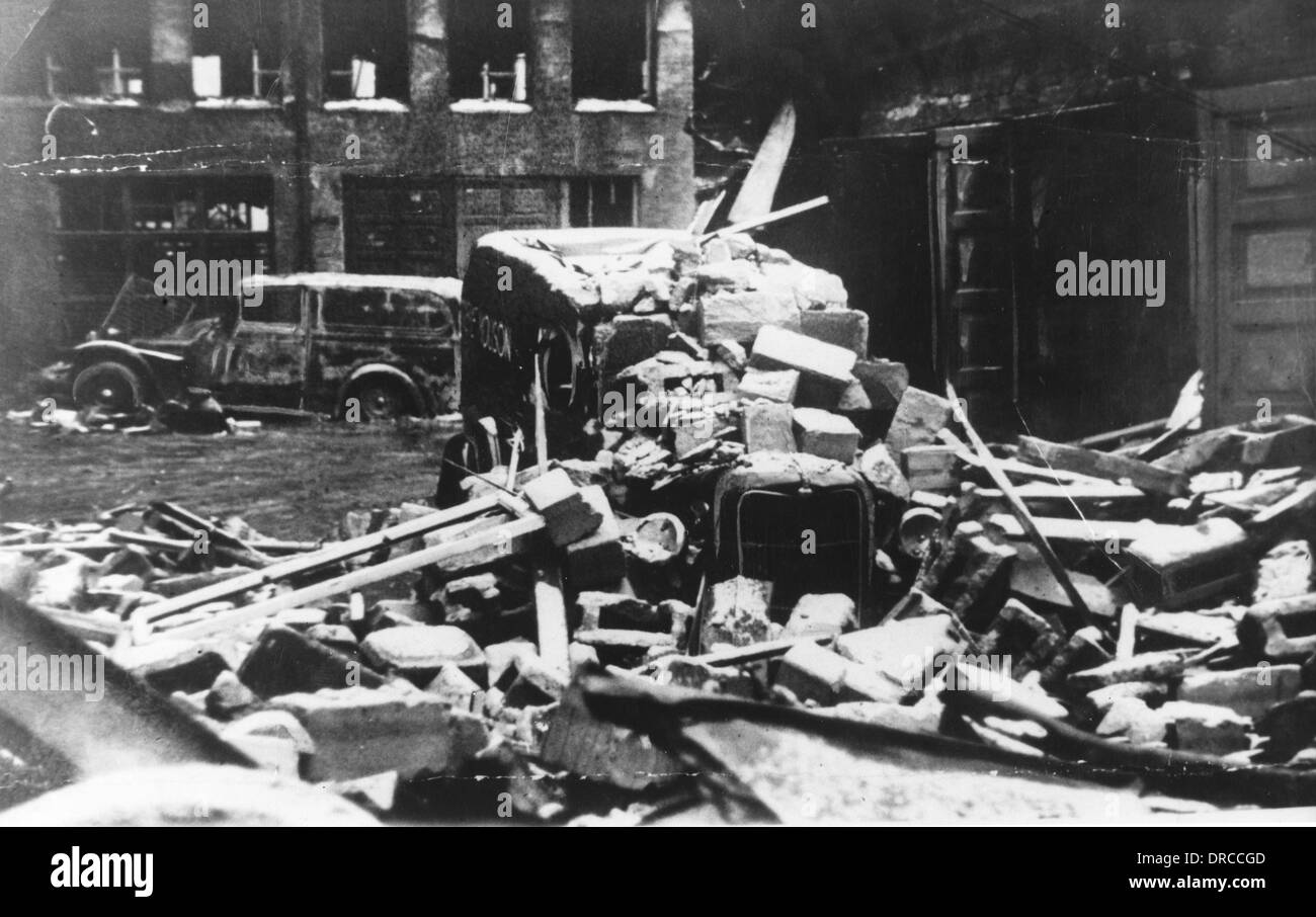 Air Raid los daños de la Segunda Guerra Mundial Foto de stock