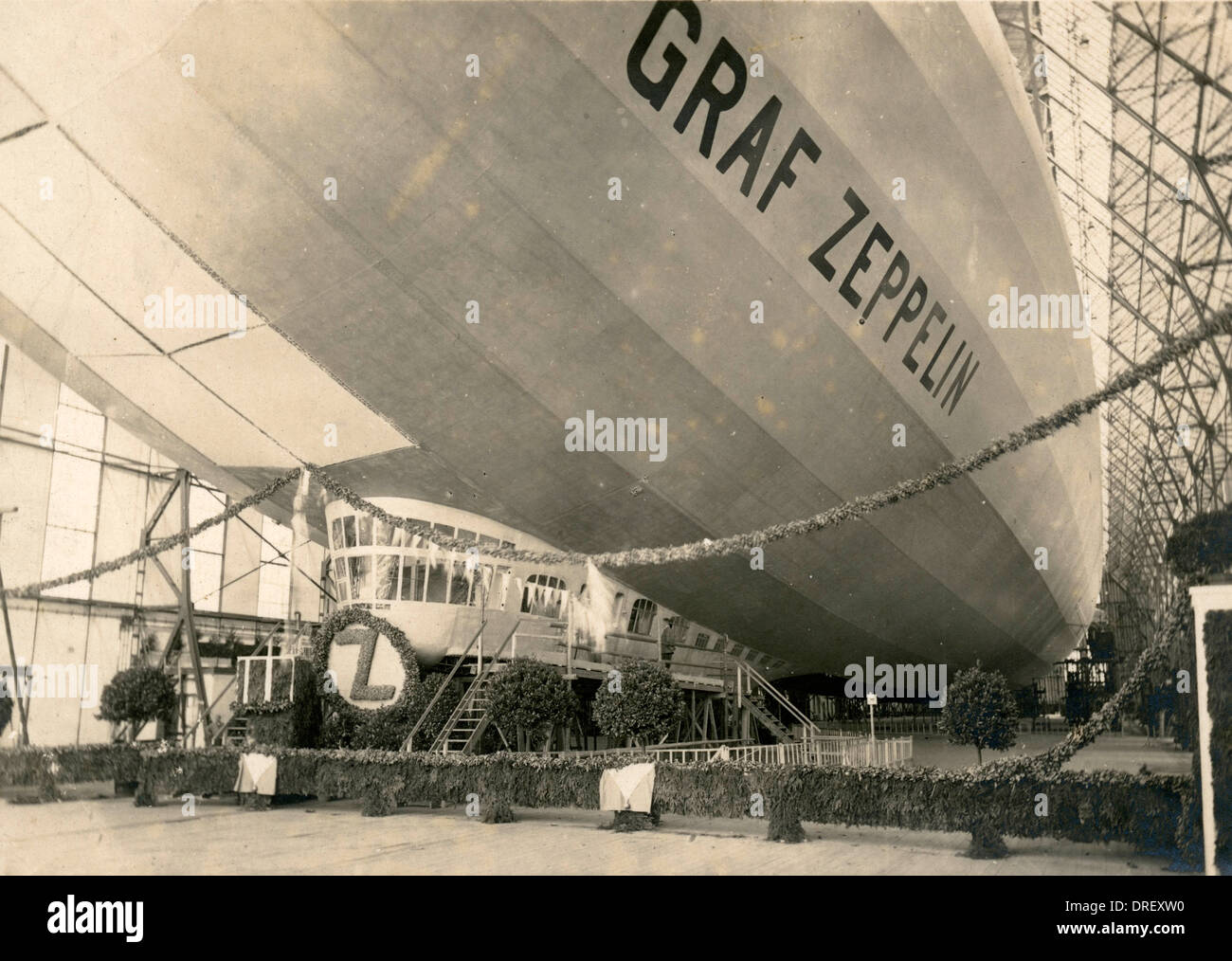 Graf Zeppelin en una percha en Alemania Foto de stock