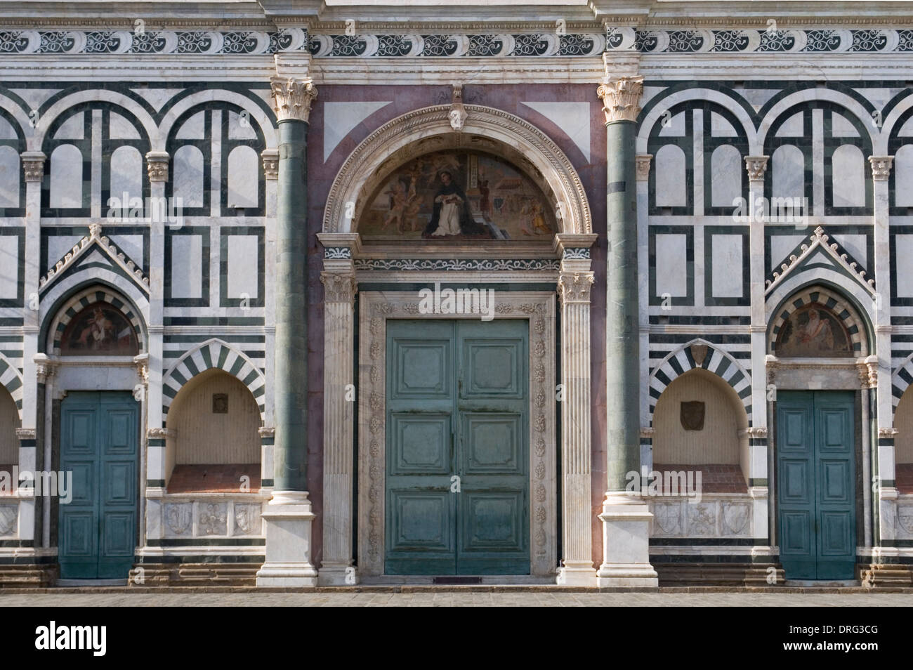 Fachada de la iglesia de Santa Maria Novella , Florence, Italia Fotografía de stock - Alamy Fachada de la iglesia de Santa Maria Novella , Florence, Italia Fotografía de stock - Alamy