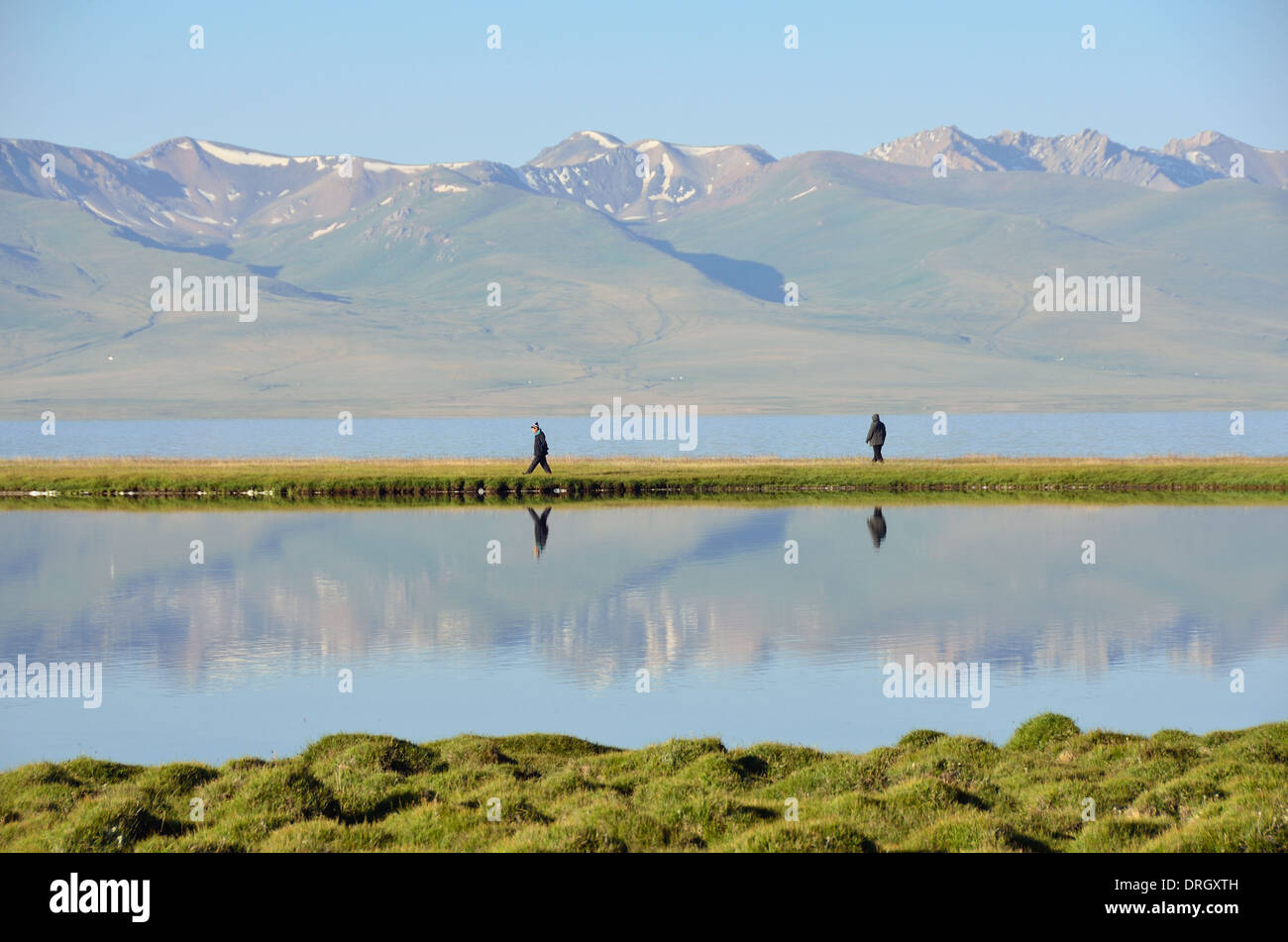Lago Song-Kol en Kirguistán Central Foto de stock