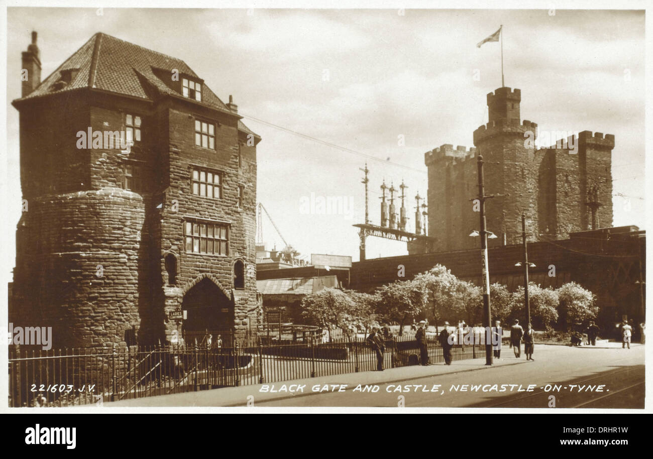 La puerta negra y el castillo, en Newcastle-upon-Tyne Foto de stock
