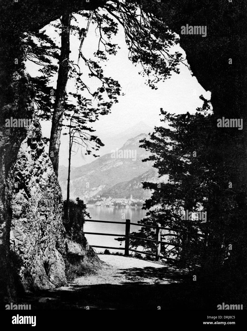 Vista hacia el Lago de Como, Italia Foto de stock