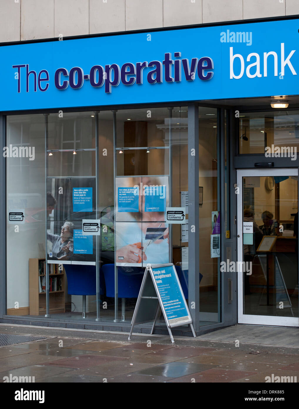 La sucursal del banco cooperativo, George Street Edimburgo Scotland Reino Unido Foto de stock