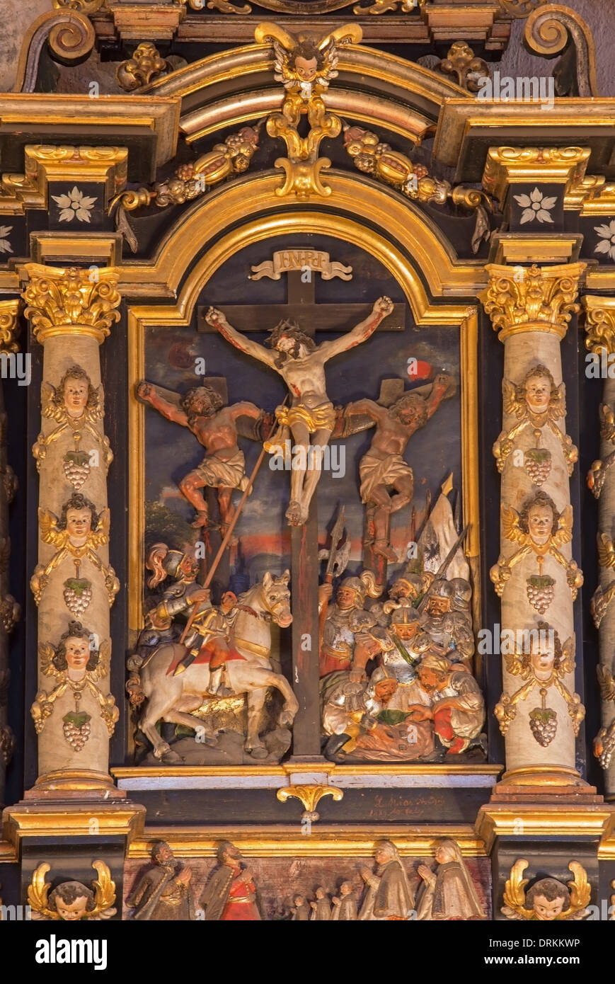 Stitnik - Detalle de epitafio barroco renacentista - crucifixión Foto de stock