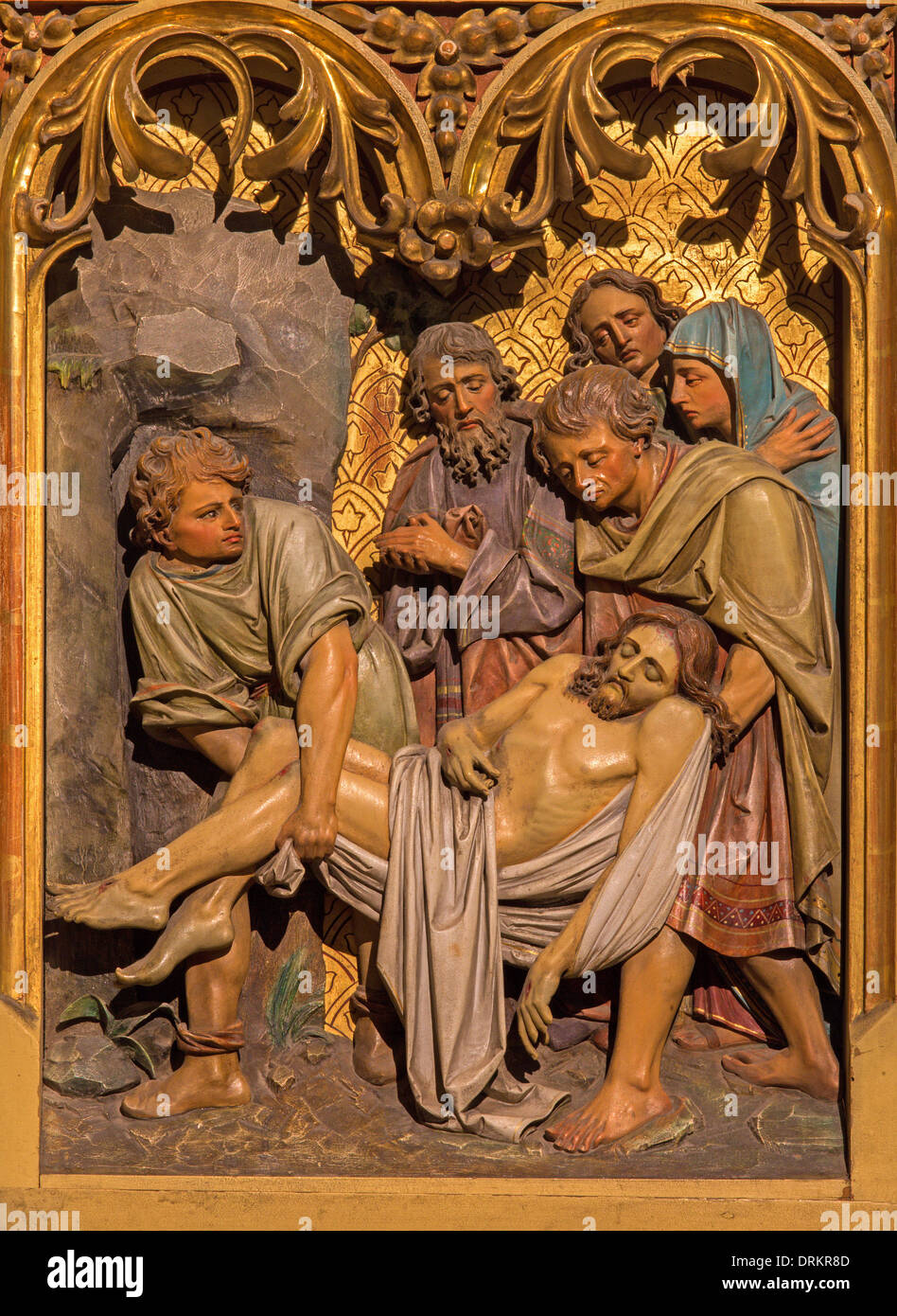 Bratislava - la sepultura de Jesús escena. Socorro tallada en st. Martin catedral. Foto de stock
