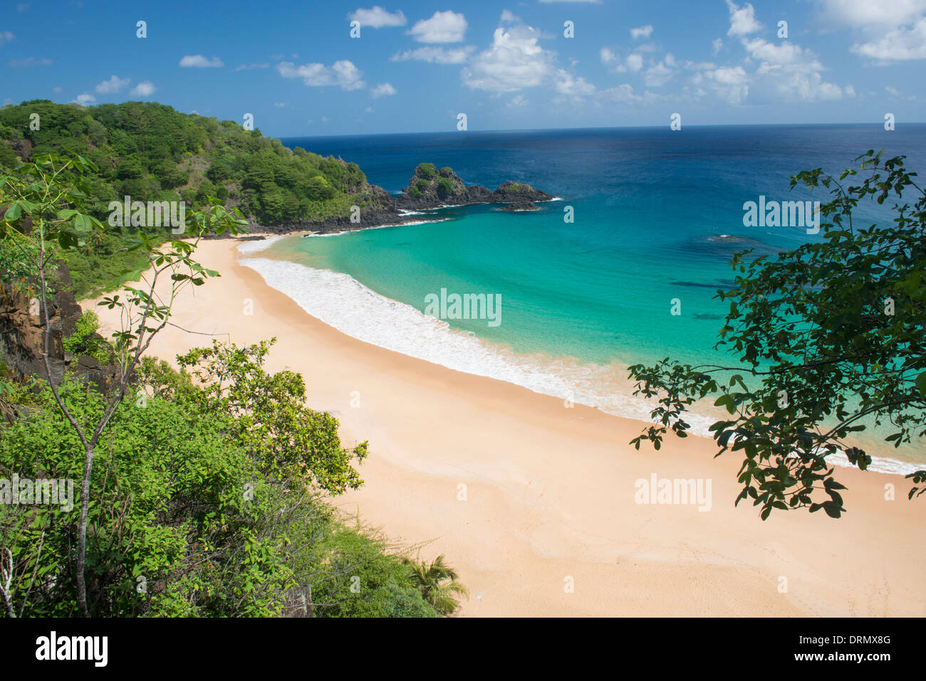 Sancho Playa, Parque Nacional Marino de Fernando de Noronha Brasil mejor playa del Océano Atlántico, Sitio del Patrimonio Mundial de la UNESCO Foto de stock