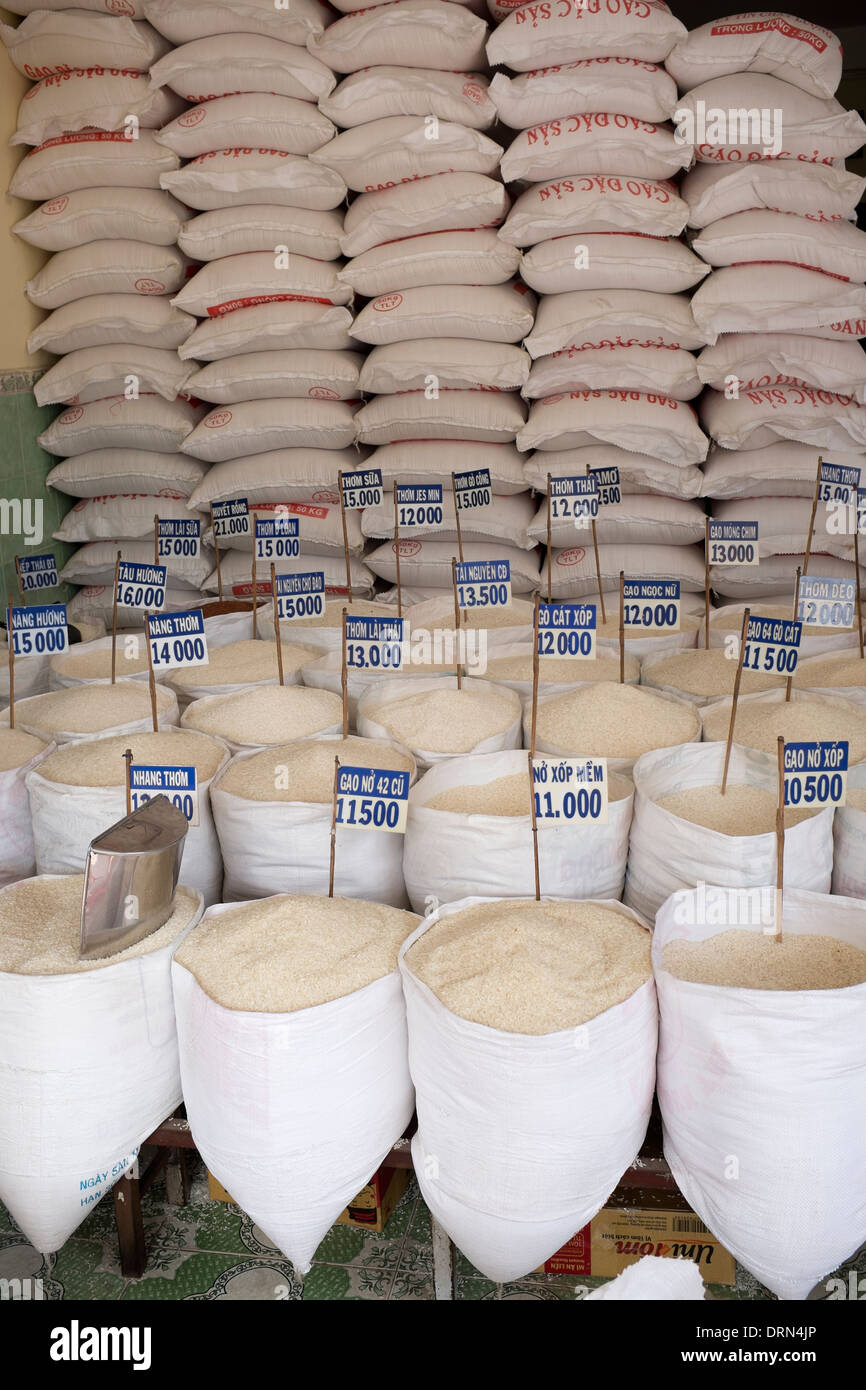 Sacos de arroz fotografías e imágenes de alta resolución Alamy