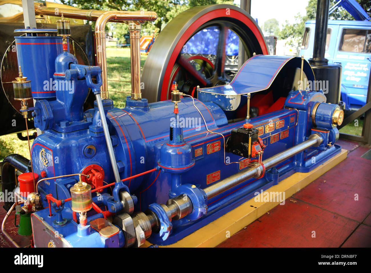 Stationary engine fotografías e imágenes de alta resolución - Alamy