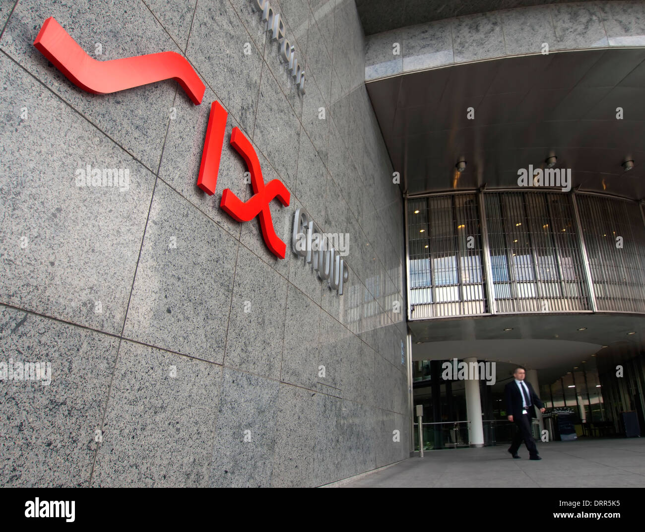 Entrada principal de la Bolsa suiza SIX Swiss Exchange, la Bolsa de Zurich  en Zúrich, Suiza Fotografía de stock - Alamy