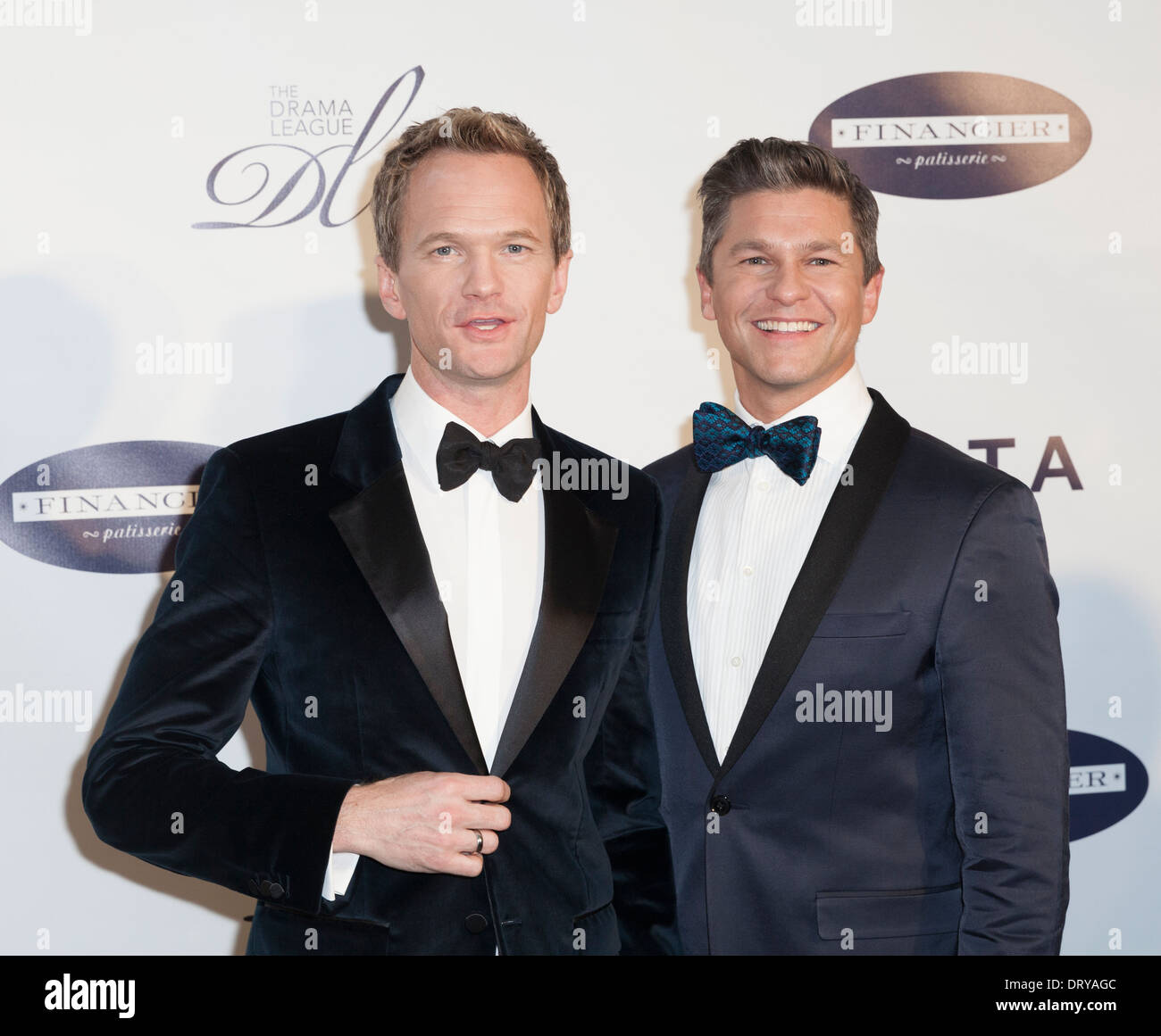 Neil Patrick Harris y David Burtka Foto de stock