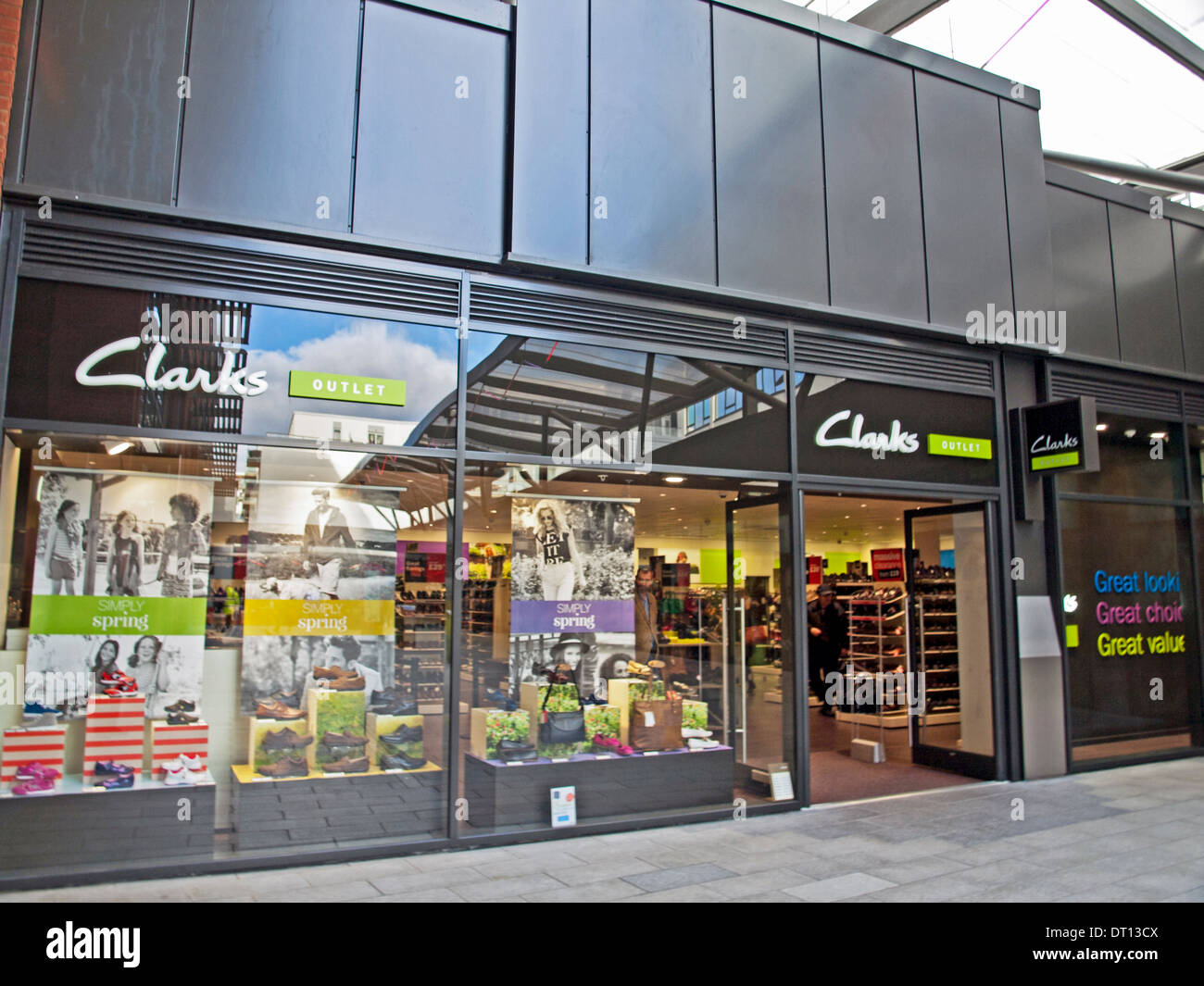 clarks outlet ireland