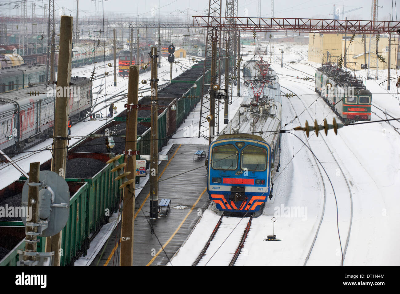 Estación de trenes de la línea del transiberiano, Balezino, Udmurtia, Rusia, Europa Foto de stock