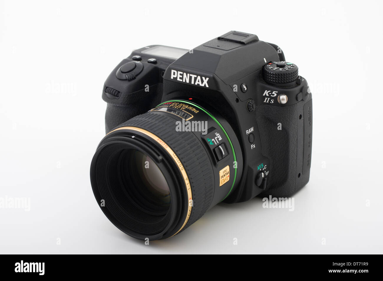Pentax K-5 cámara digital SLR con IIs 55mm 1,4 lente principal Foto de stock