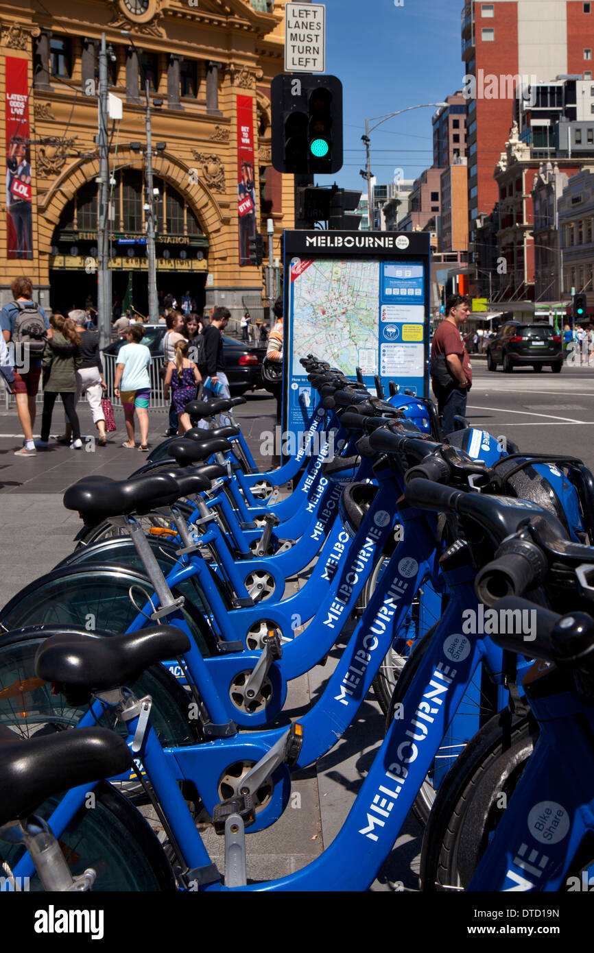 Alquiler de bicicletas en Melbourne, Victoria, Australia Foto de stock