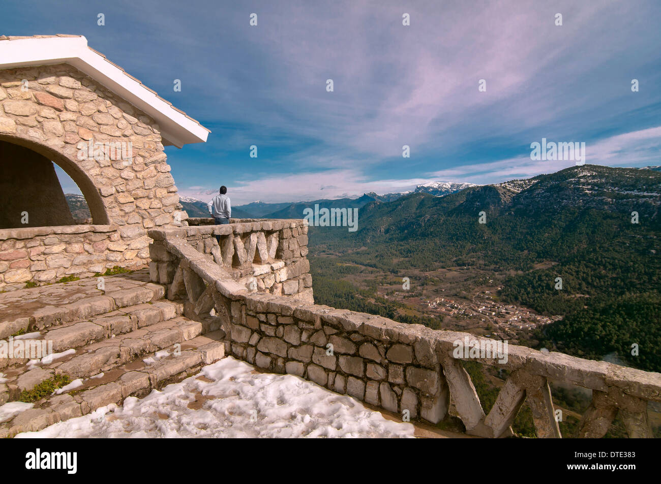 Valle del río Guadalquivir, el Parque Natural Sierras de Cazorla, Segura y Las Villas de la provincia de Jaén, en Andalucía, España, Europa Foto de stock