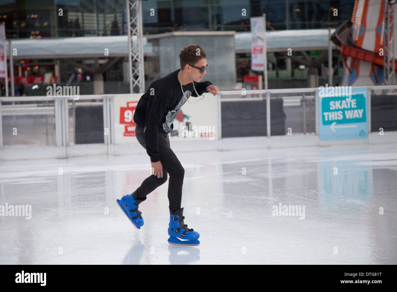 patines de hielo liverpool