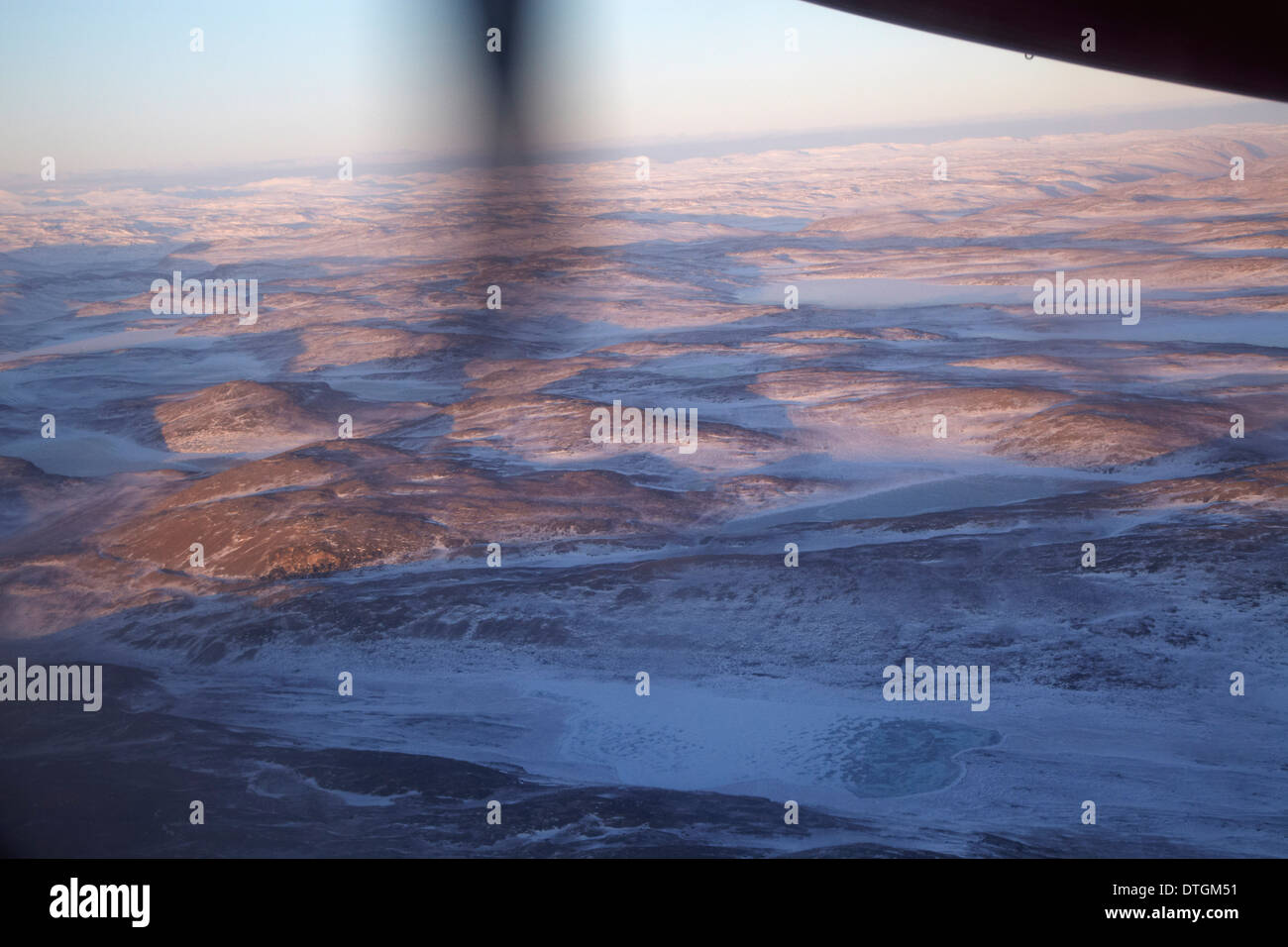 Groenlandia. Vista desde un avión sobre Groenlandia el derretimiento de los icebergs. Foto de stock