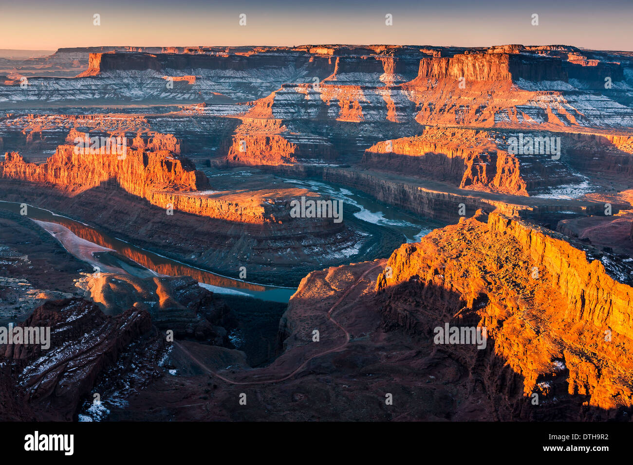 Amanecer de invierno de Dead Horse Point State Park, Utah, EE.UU. Foto de stock
