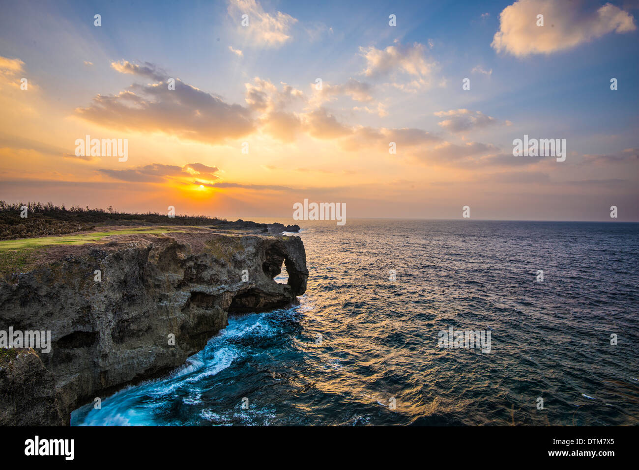 Manzamo Cape en Okinawa, Japón. Foto de stock