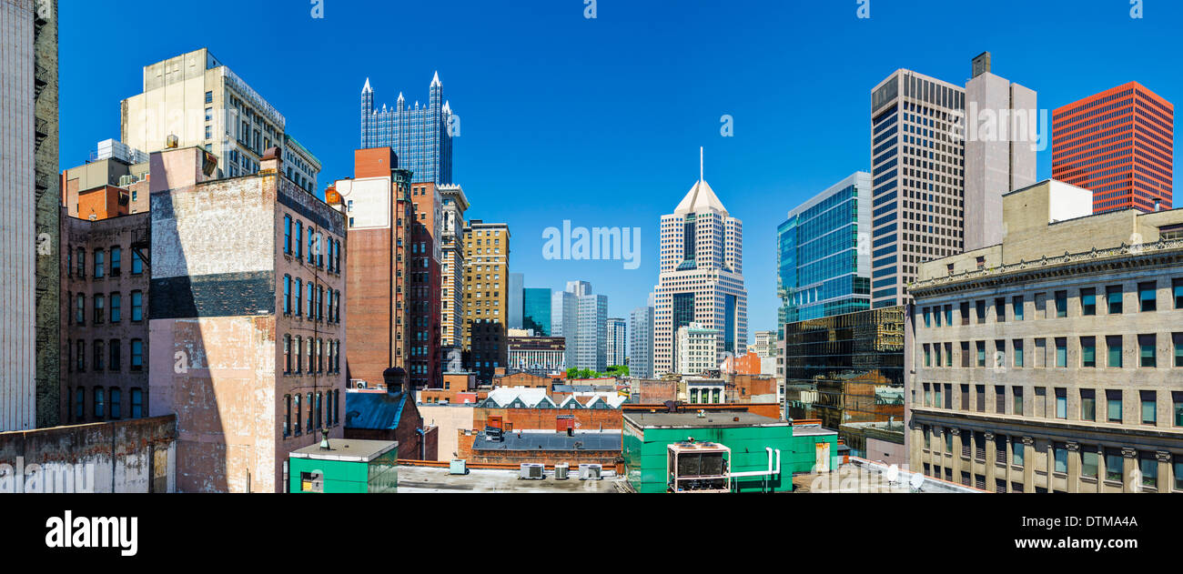 Pittsburgh, Pennsylvania, EE.UU. Centro de panorama. Foto de stock