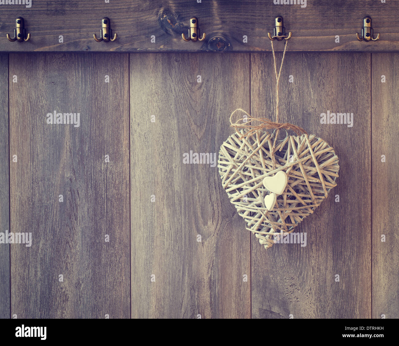 Colgando Del Gancho Imagenes De Stock Colgando Del Gancho Fotos