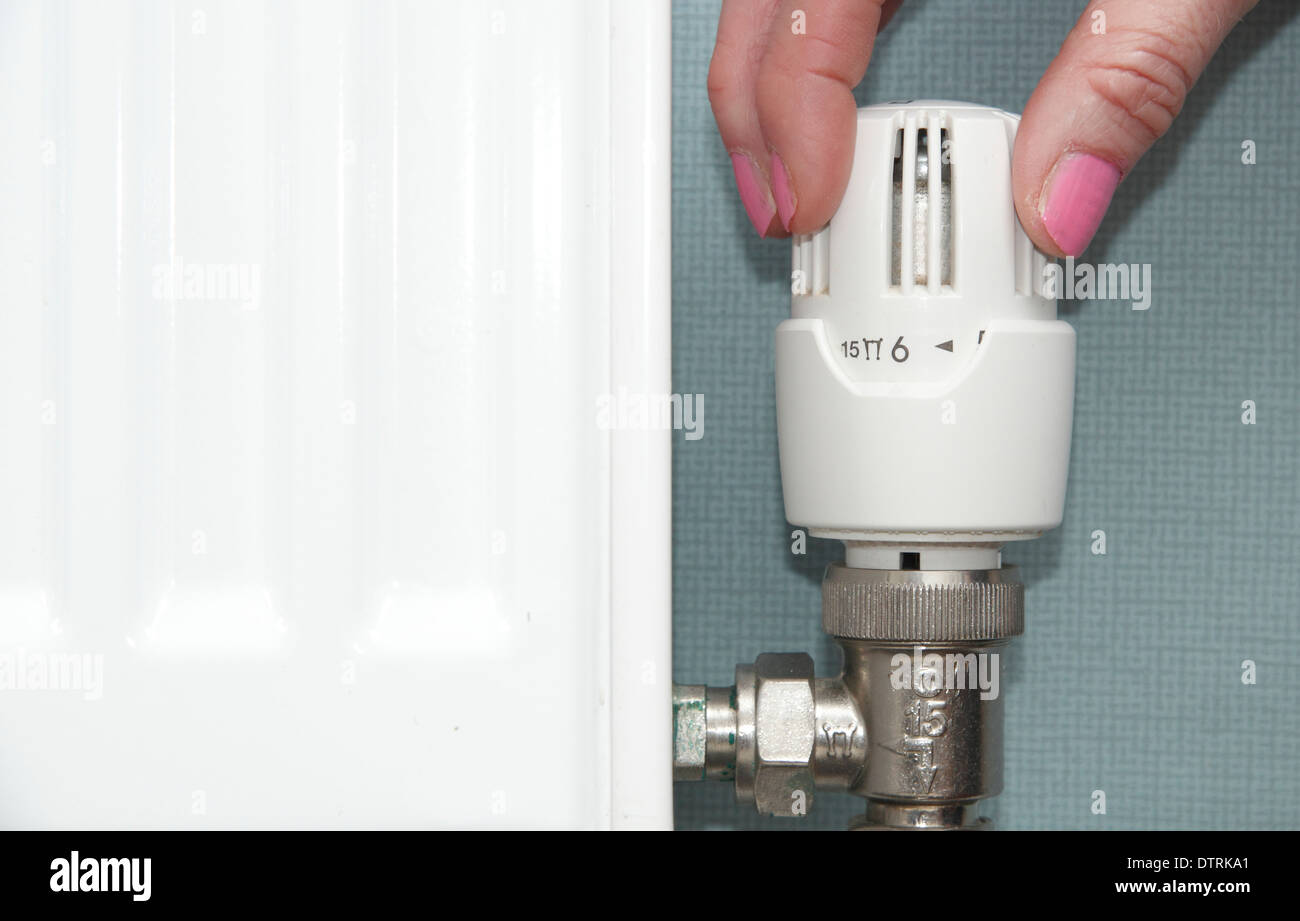 Radiador de válvula termostática fotografías e imágenes de alta resolución  - Página 2 - Alamy