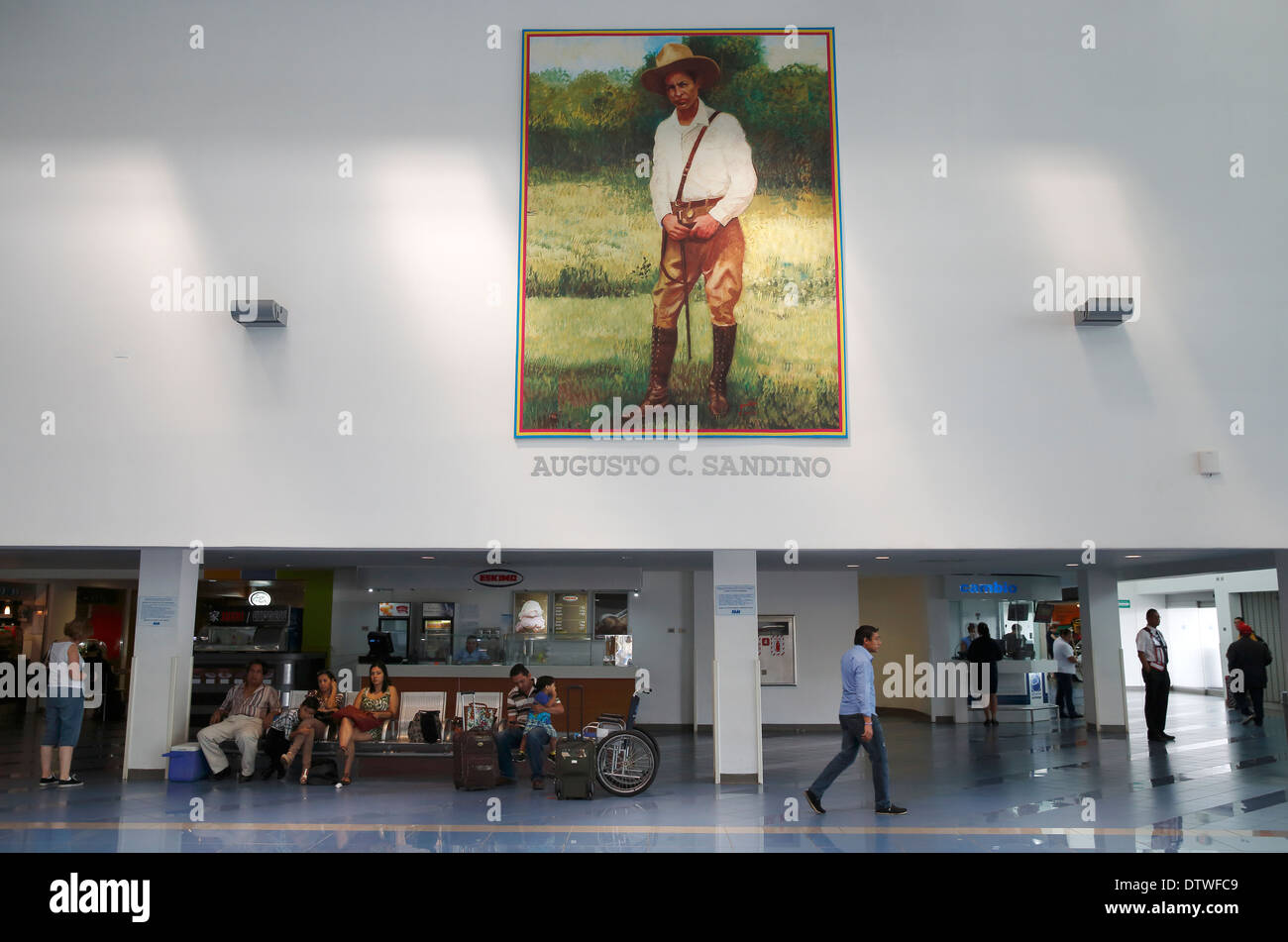 El Aeropuerto Internacional Augusto César Sandino, Managua, Nicaragua Foto de stock