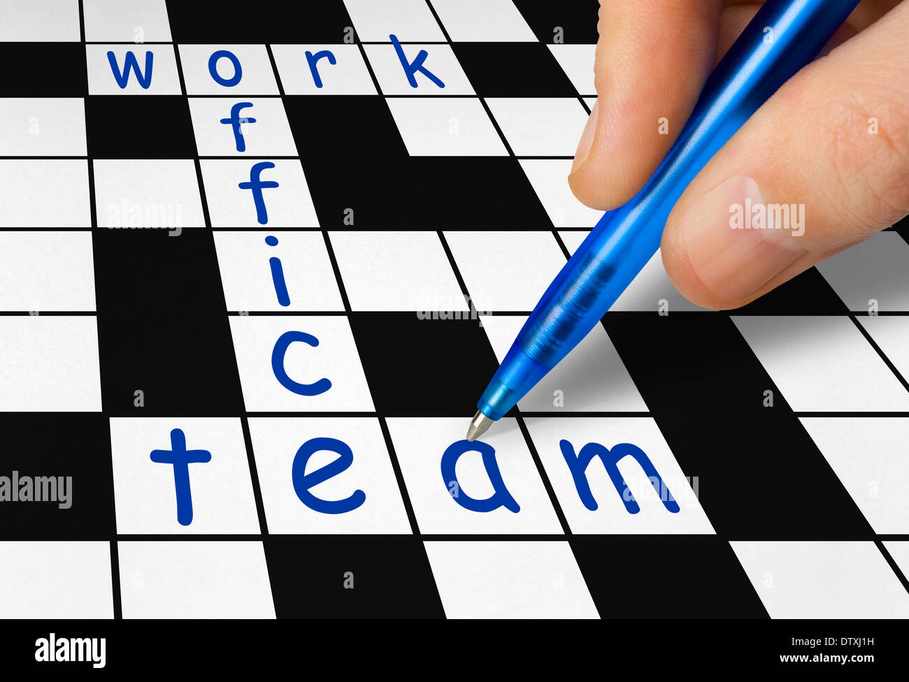 Crucigrama trabajo, oficina y equipo Fotografía de stock Alamy Crucigrama trabajo, oficina y equipo Fotografía de stock Alamy