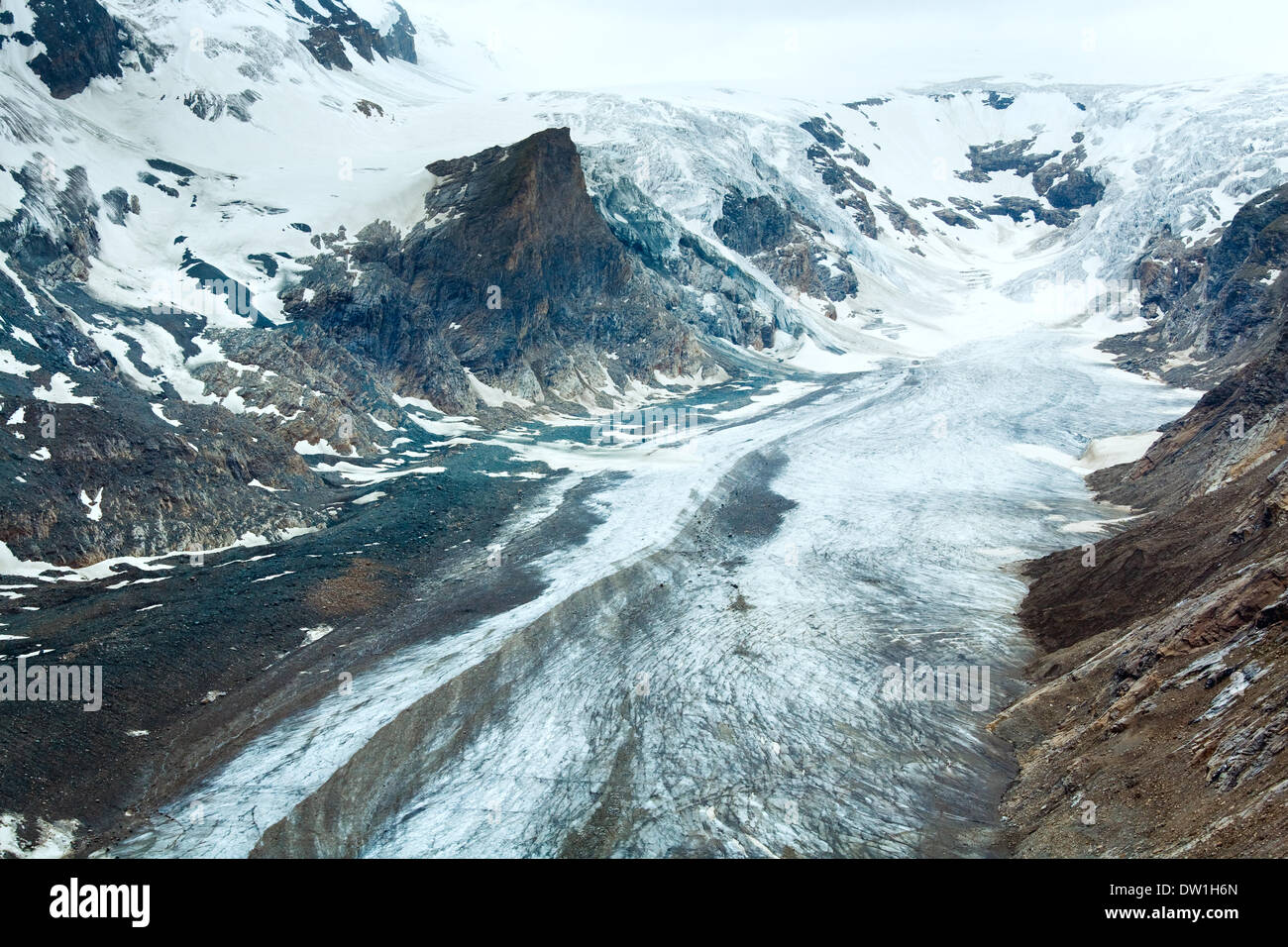 Vista del glaciar de verano alpino Foto de stock