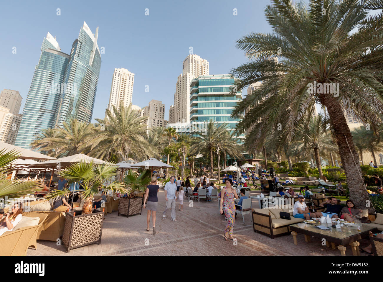 El Hotel Hilton, un hotel de lujo de 5 estrellas en Jumeirah Beach Resort, Dubai, Emiratos El Hotel Hilton, un hotel de lujo de 5 estrellas en Jumeirah Beach Resort, Dubai, Emiratos