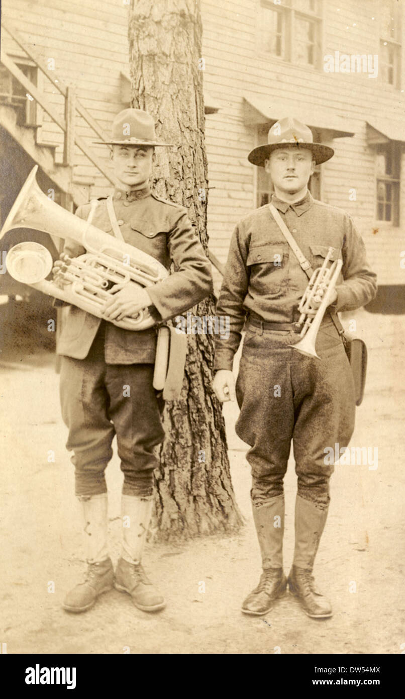 Edward y Julius Koester en el campamento de Jackson en Columbia, Carolina del Sur Foto de stock