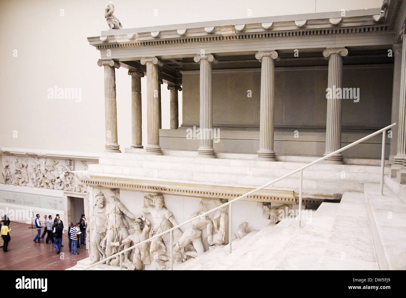 Museo de Pérgamo, el Altar de Zeus, Berlín Fotografía de stock Alamy