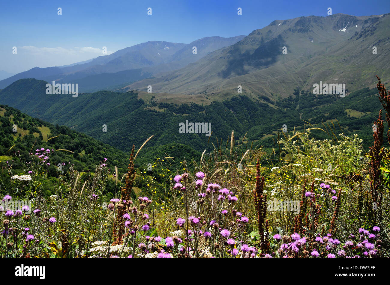 Vista de Zangezur Cordillera, Syunik, Armenia Foto de stock