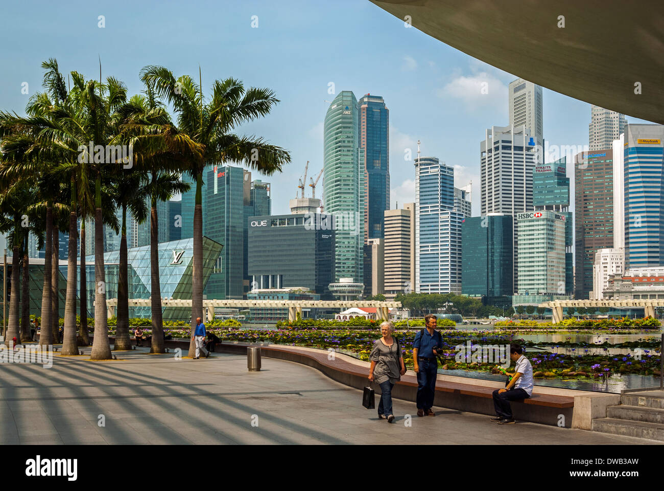 Paseo Costanera, Marina Bay Sands, Singapur Foto de stock