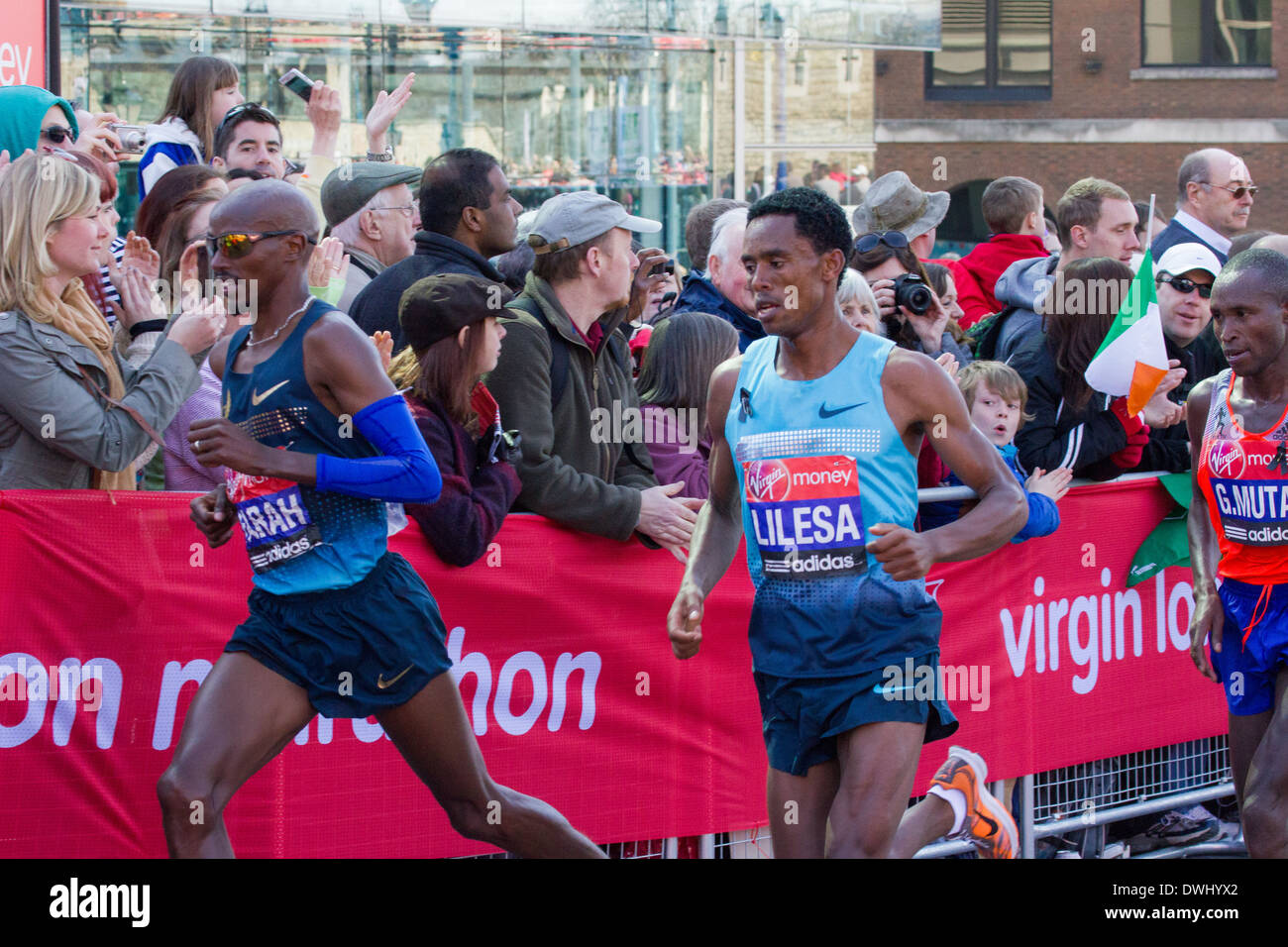 Mo Farah en la Maratón de Londres de 2013 © Graham Eva/Alamy Foto de stock