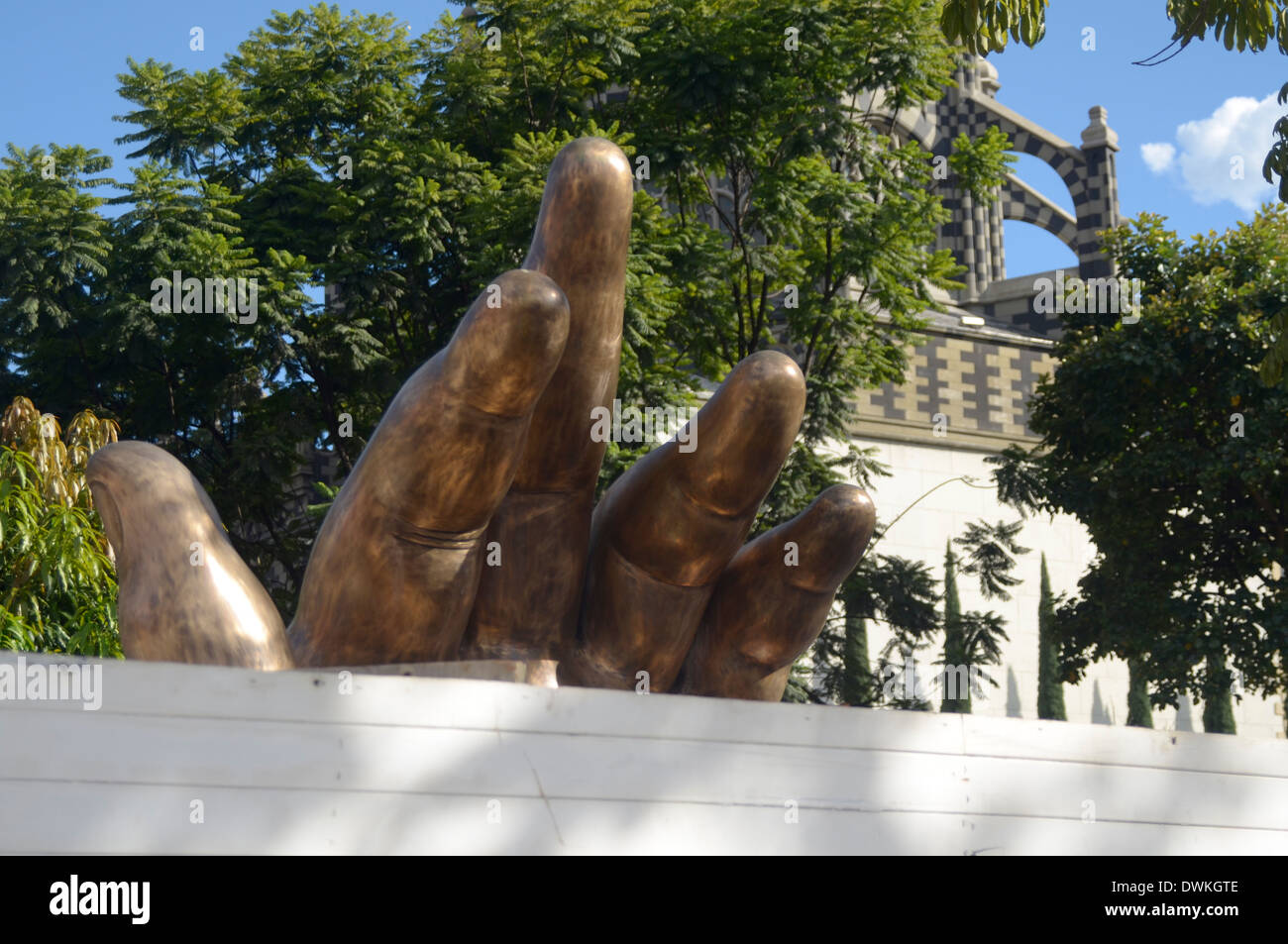 Recién restaurada estatua de Fernando Botero Botero Plaza, Medellín, Antioquia, Colombia, Sur America Foto de stock