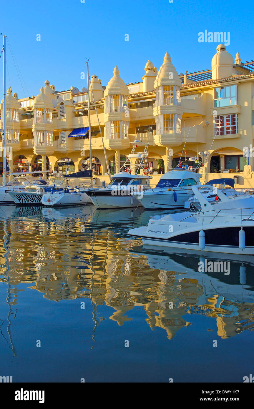 Puerto Marina, Benalmádena Fotografía de stock - Alamy
