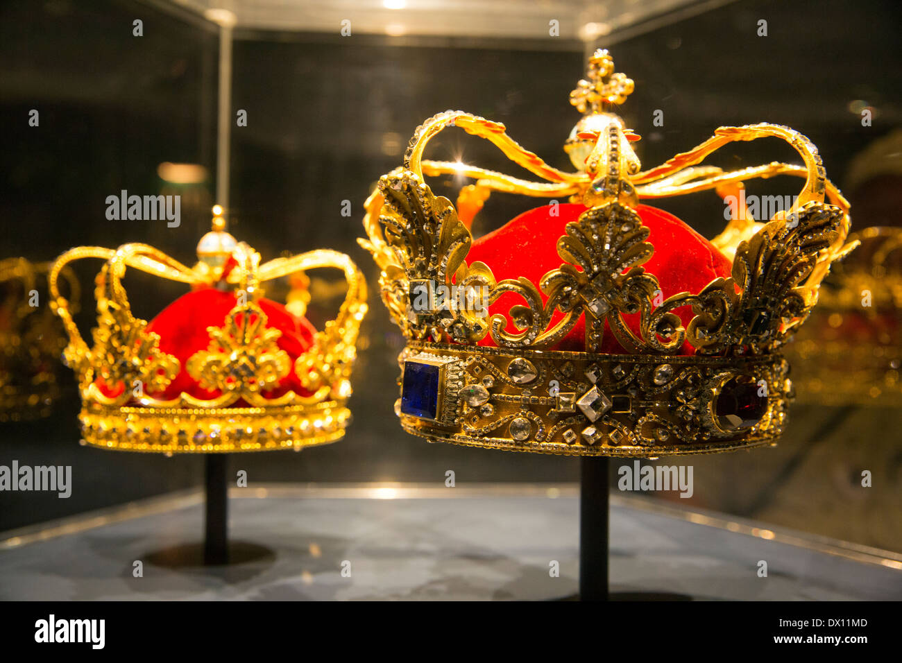 Joyas de la corona danesa fotografías e imágenes de alta resolución - Alamy