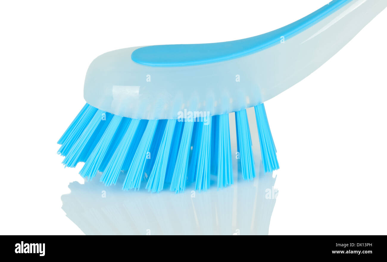 Cepillo de plástico azul aislado sobre fondo blanco. Foto de stock