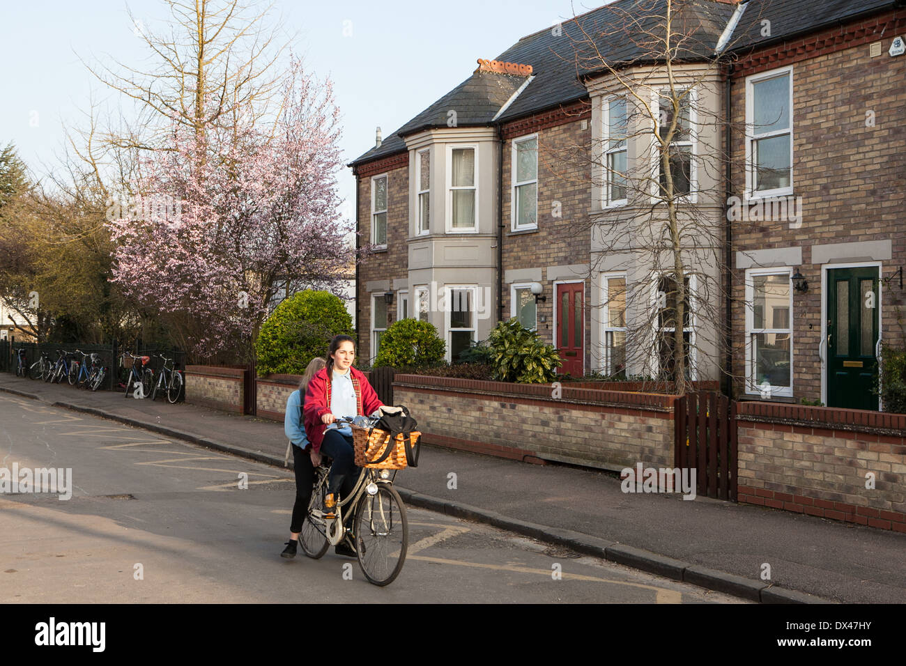 Vivienda adosada en Newnham Village, Cambridge, Inglaterra Foto de stock