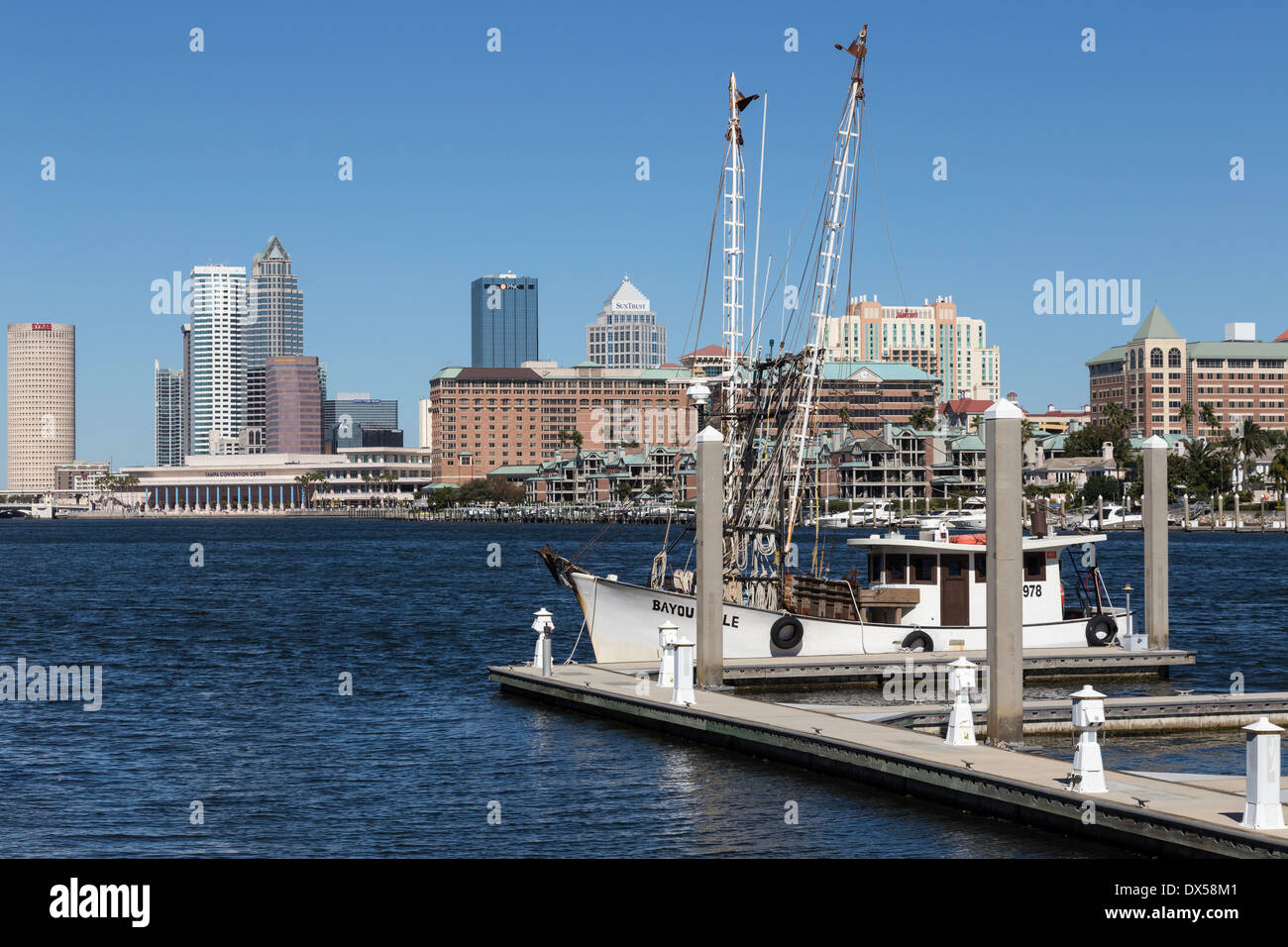 Ciudad y río Hillsborough, Tampa, Florida, EE.UU. Foto de stock