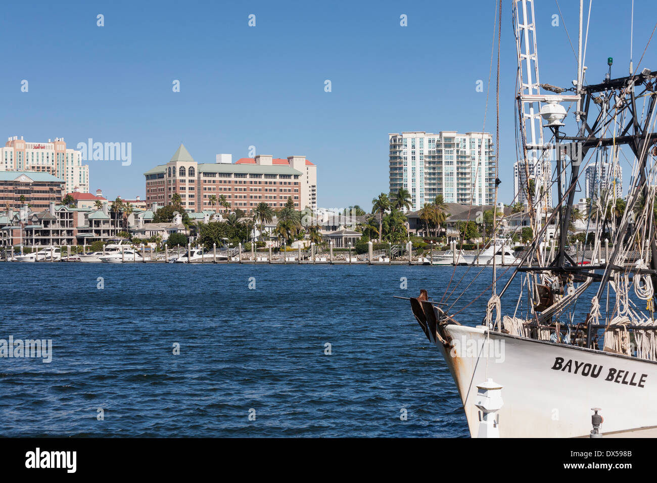 Ciudad y río Hillsborough, Tampa, Florida, EE.UU. Foto de stock